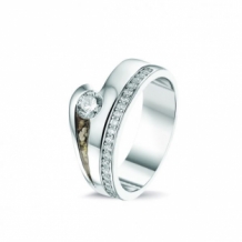 images/productimages/small/RG044 Zilveren ring met zirkonias en as.jpg